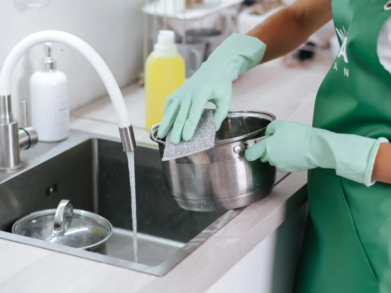 Химчистка мягкой мебели с выездом на дом в Чебоксарах